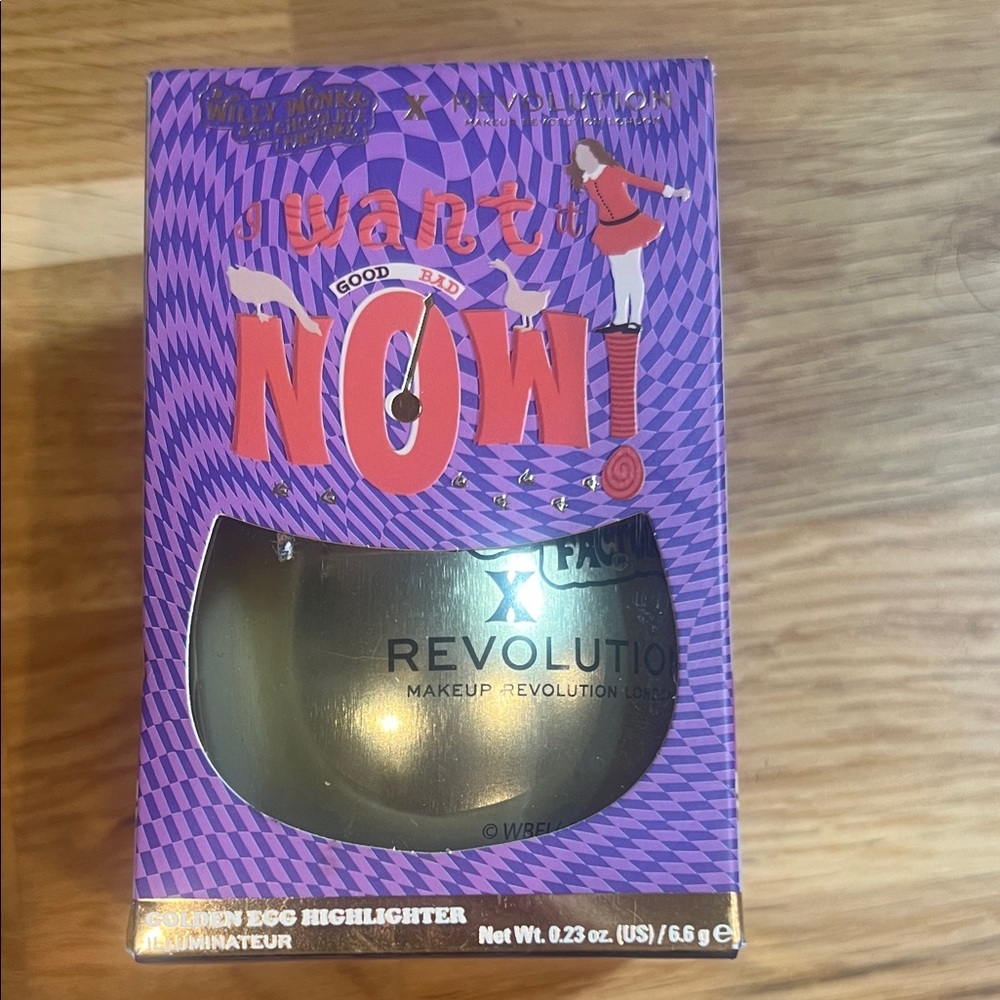 Revolution Golden Egg Highlighter wonka edition
